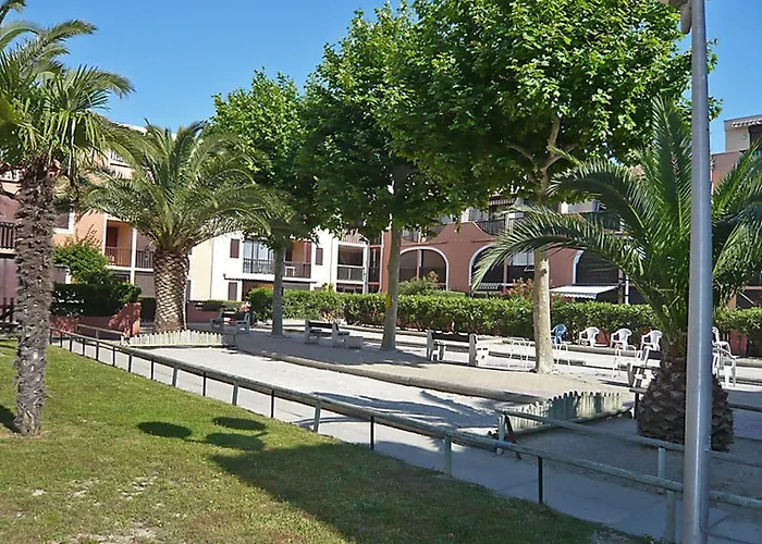 36m² Piscine Partagee Daire *